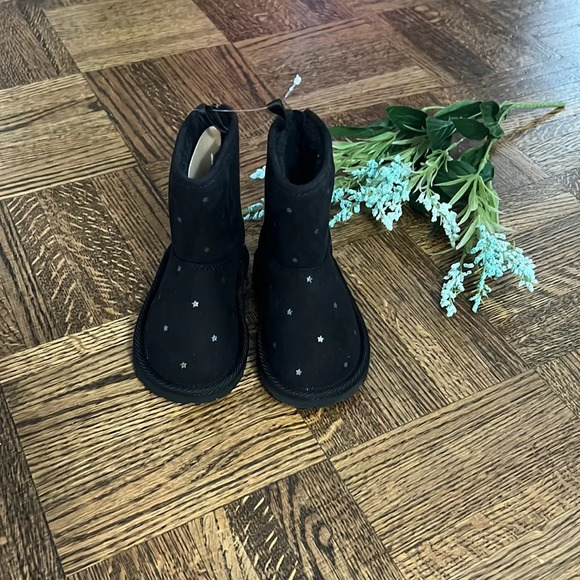 GAP Other - GAP Toddler boots
